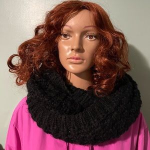 Moon Shadow Black Figure 8 Scarf